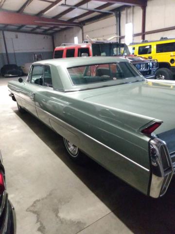 Cadillac Deville image 4