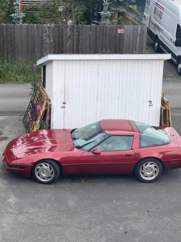 Chevrolet Corvette image 2