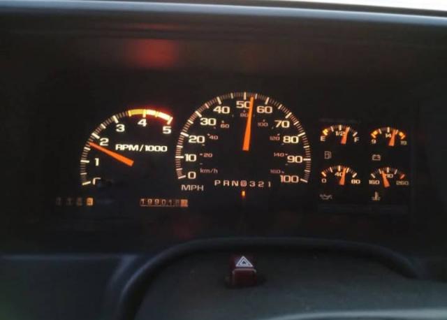 Chevrolet Silverado 2500hd Diesel image 5