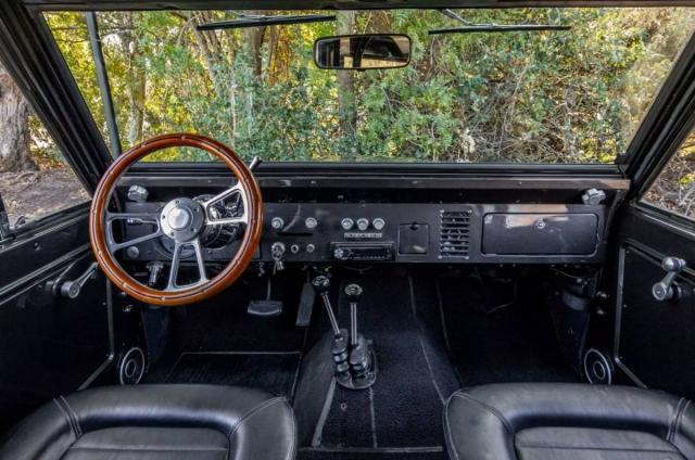 Ford Bronco image 4