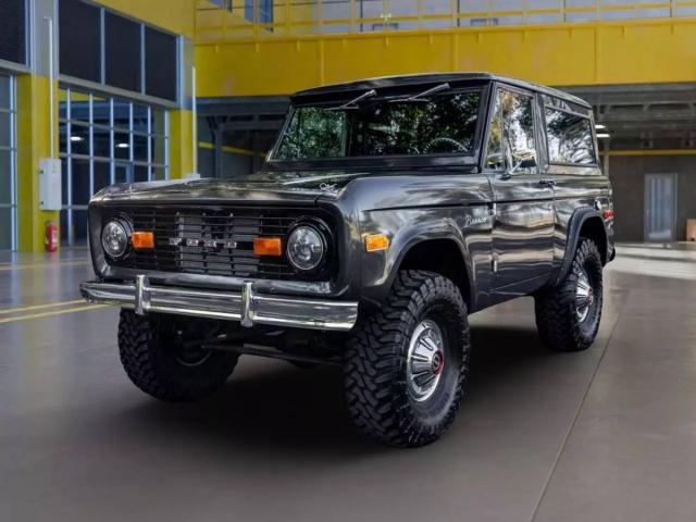 Ford Bronco image 9