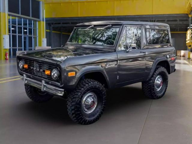 Ford Bronco image 8
