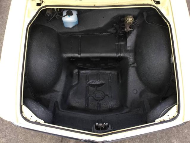 Chevrolet Corvair Monza image 6