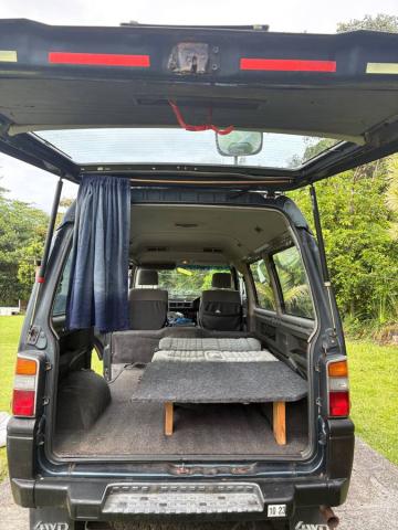 Mitsubishi Delica L300 Diesel image 4