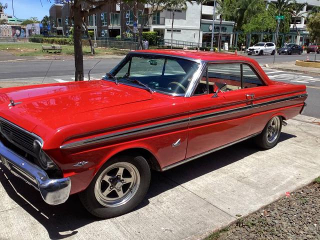 Ford Falcon image 2