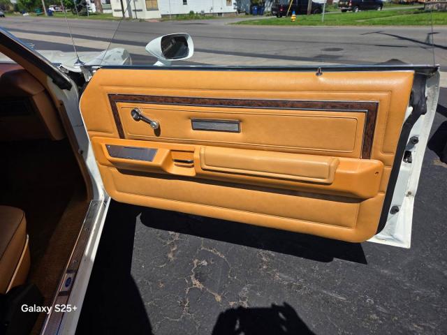Ford Thunderbird image 1
