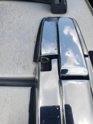 Volvo 245 image 2