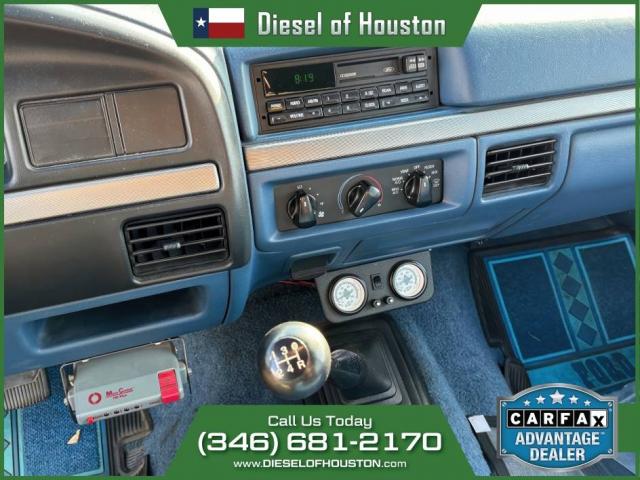 Ford F-250 Xlt 1owner 70k 5spd Diesel image 4