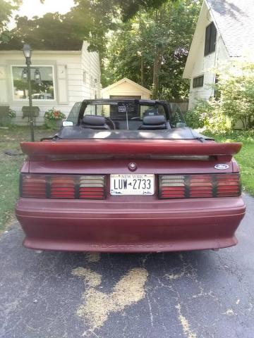 Ford Mustang image 7