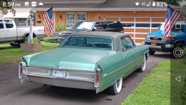 Cadillac Deville image 2