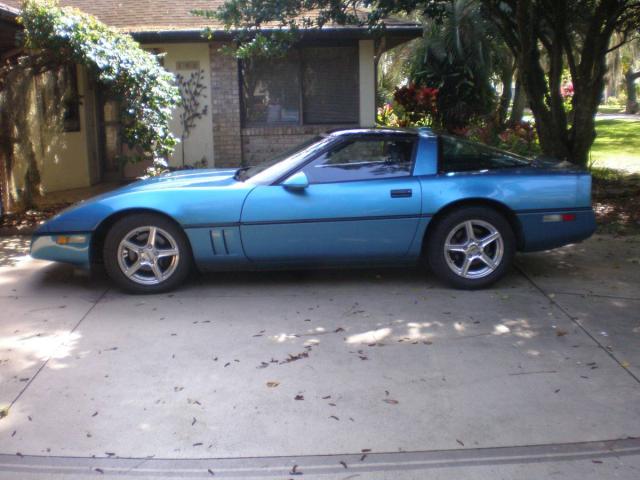 Chevrolet Corvette image 5