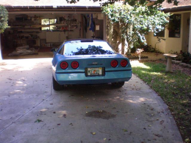 Chevrolet Corvette image 1