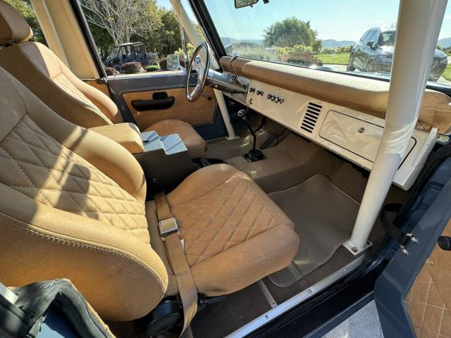 Ford Bronco image 7