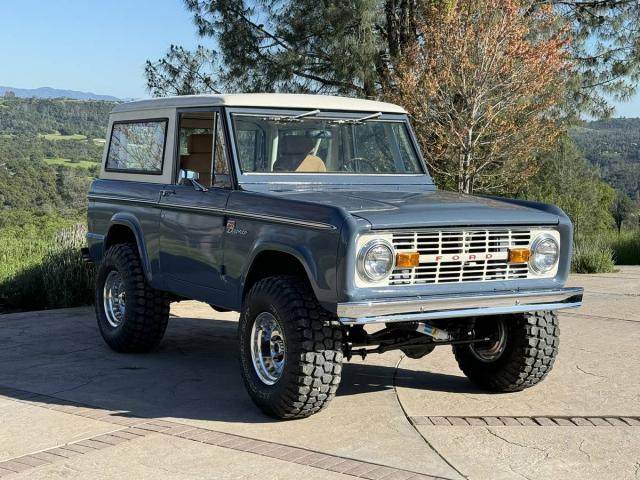Ford Bronco image 9