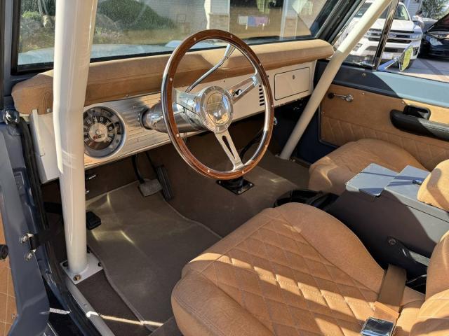 Ford Bronco image 5