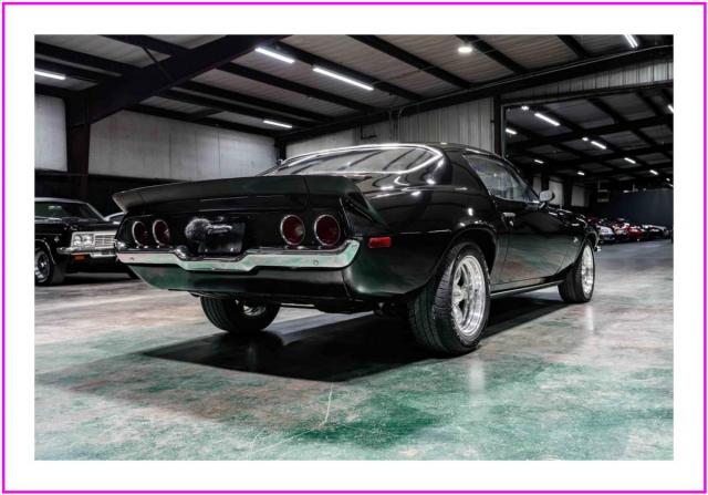 Chevrolet Camaro Z28 image 1