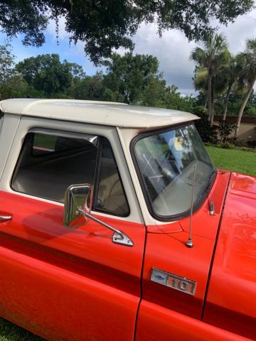 Chevrolet C10 Stepside image 6