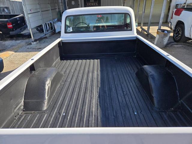 Chevrolet C20 Pickup image 1