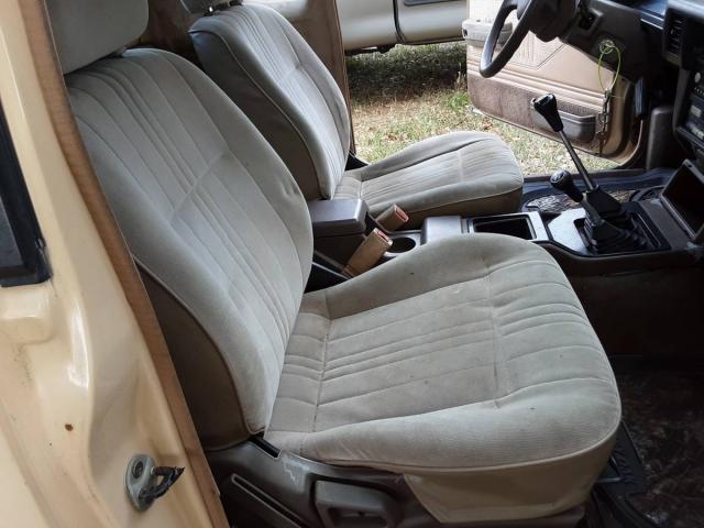 Mitsubishi Mighty Max 4x4 image 1