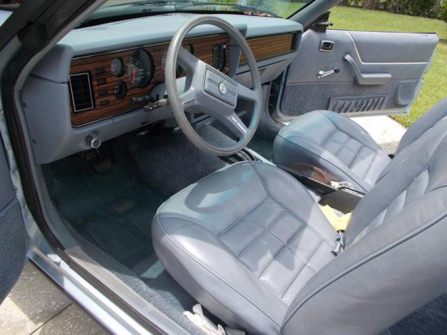 Ford Mustang Convertible image 5