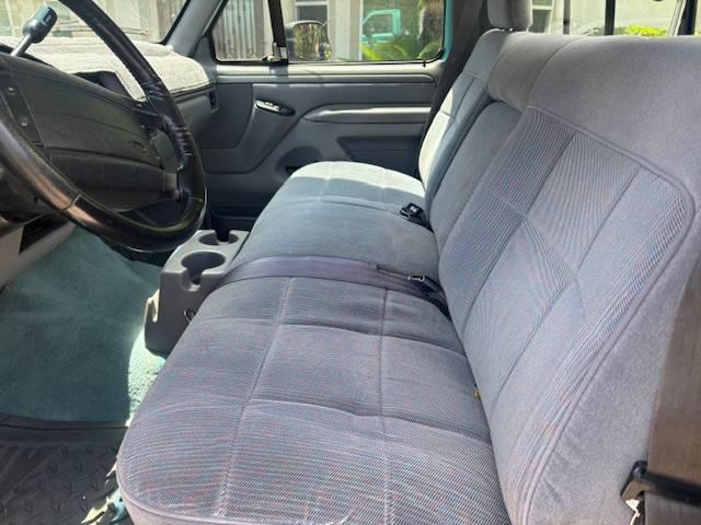 Ford F-150 image 1