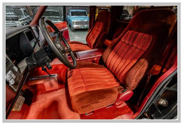 Chevrolet K1500 4x4 Extended Cab image 2