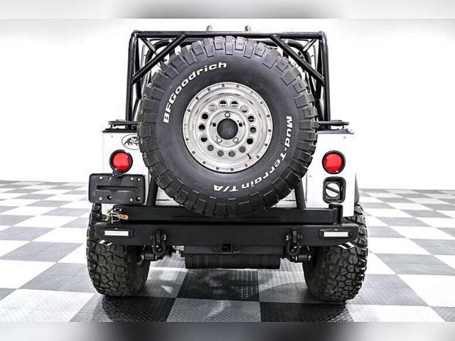 Jeep Cj7 image 9