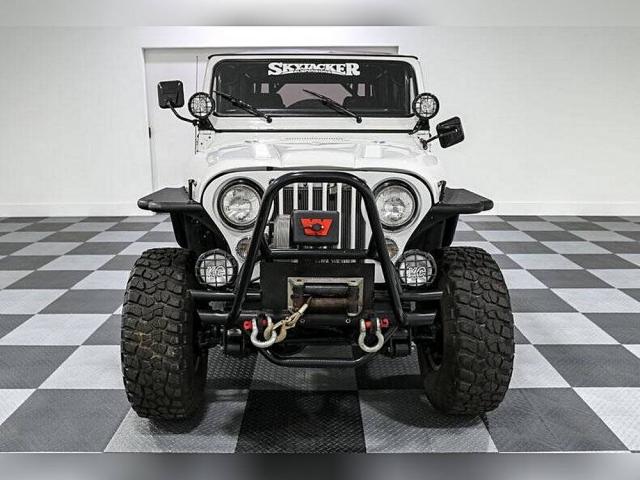 Jeep Cj7 image 4