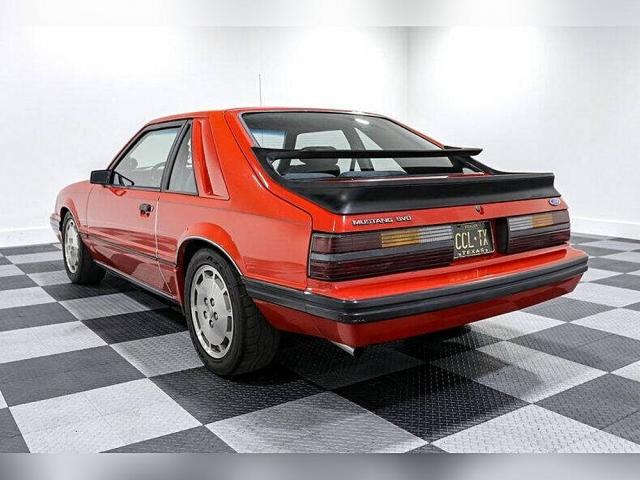 Ford Mustang image 8