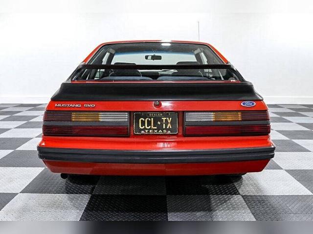Ford Mustang image 1