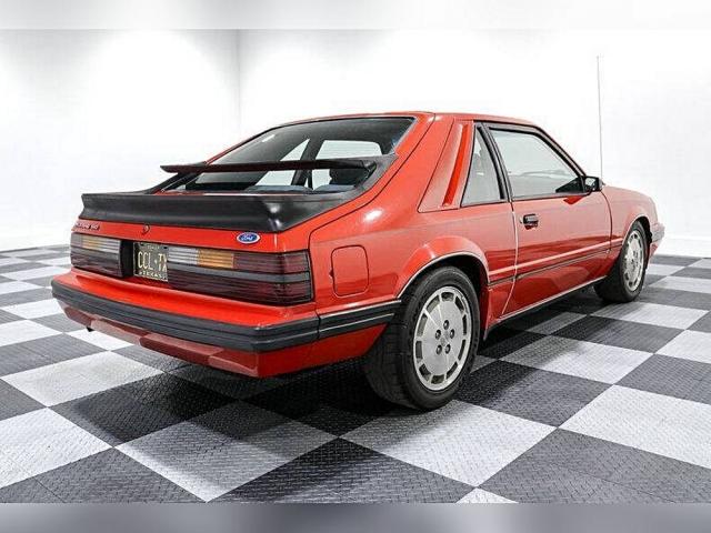 Ford Mustang image 4