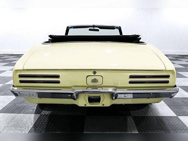 Pontiac Firebird image 6