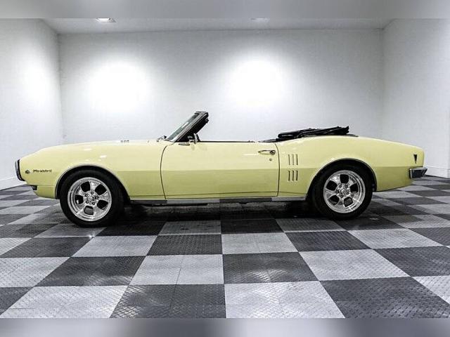 Pontiac Firebird image 7