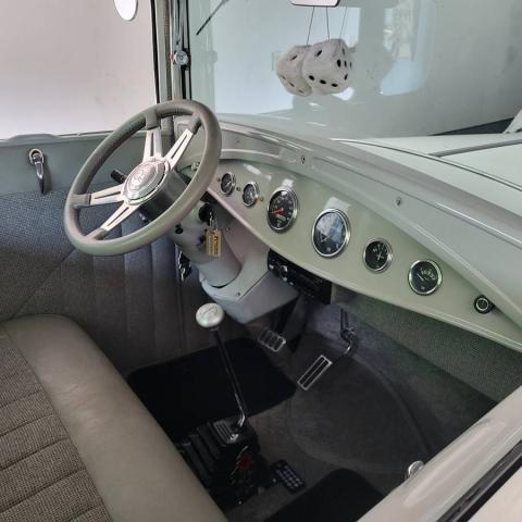 Ford  image 2