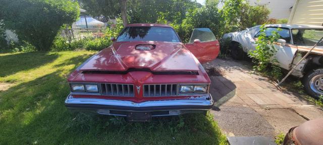 Pontiac Lemans image 2