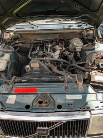 Volvo 240 Dl image 2