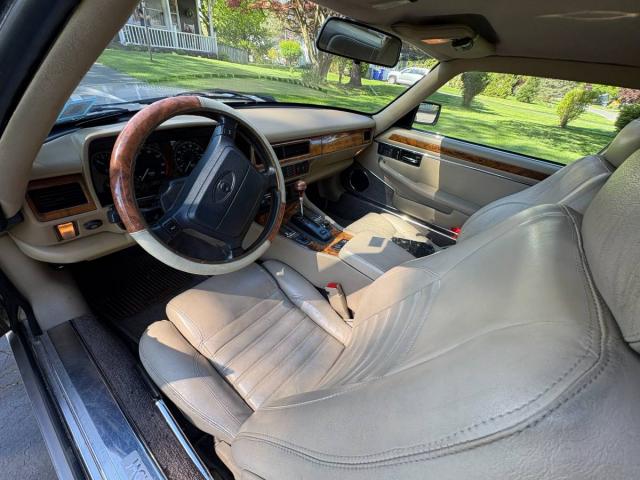 Jaguar Xjs image 4