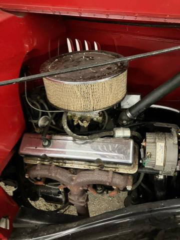Chevrolet 1-1/2 Ton image 2