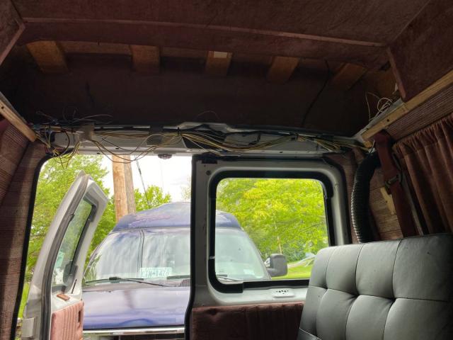 Ford Econoline image 9
