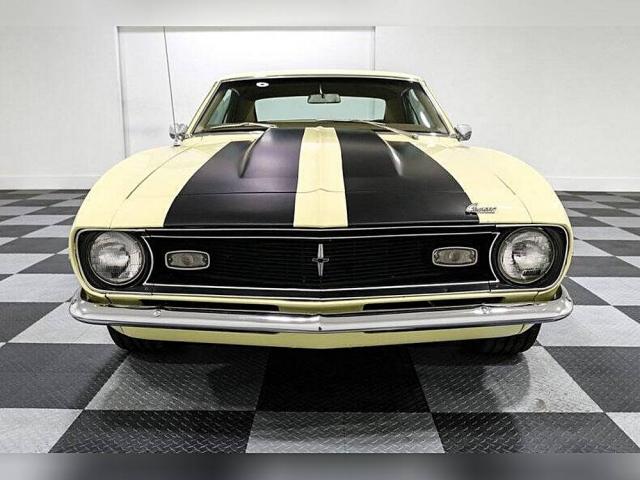 Chevrolet Camaro image 2