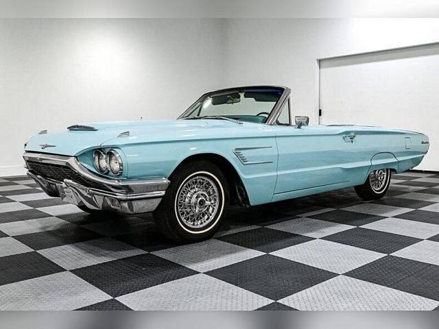 Ford Thunderbird image 6