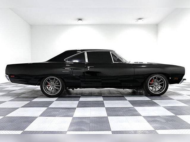 Plymouth Roadrunner image 7