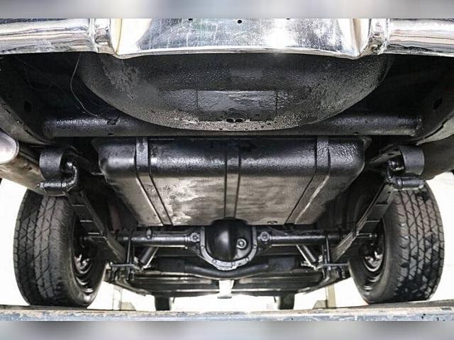 Lincoln Continental image 9