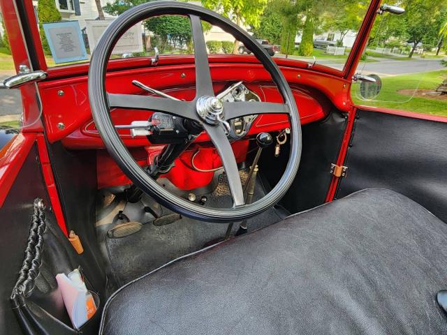 Ford Model A image 5
