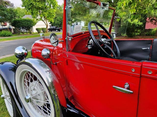 Ford Model A image 6