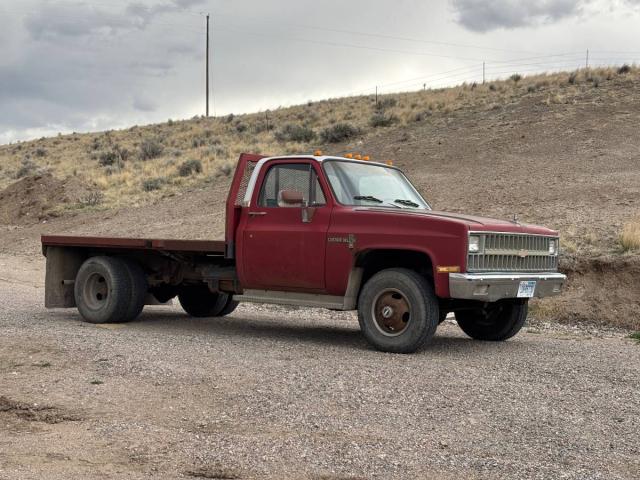 Chevrolet Silverado image 2
