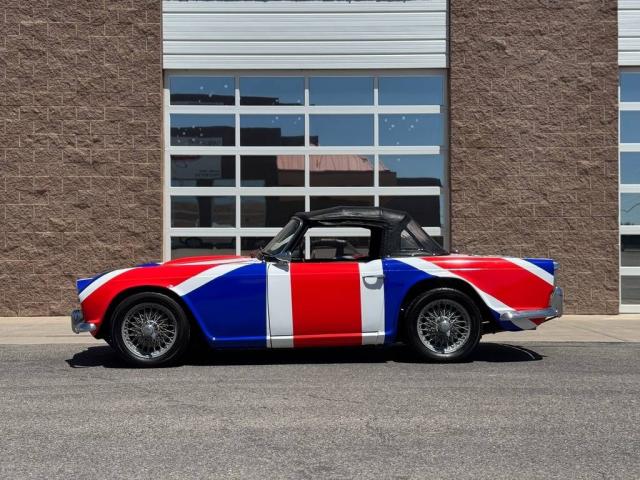 Triumph Tr4 image 8