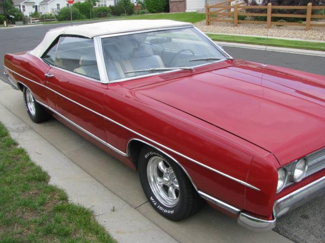 Ford Galaxie image 5
