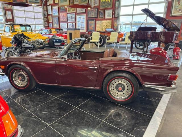 Triumph Tr6 image 9