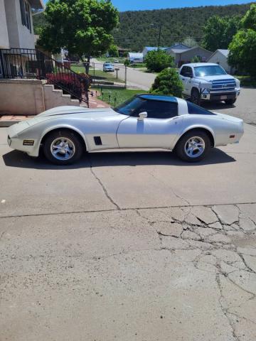 Chevrolet Corvette image 1